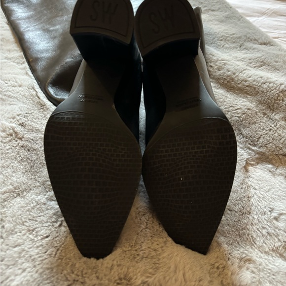 Stuart Weitzman Boots Never Worn - Picture 2 of 8